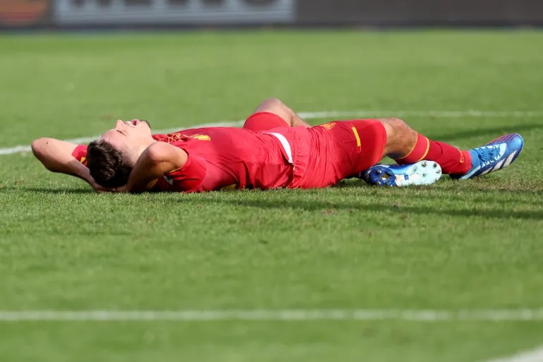  حالة طبية نادرة تجبر لاعب سابق لبرشلونة على الاعتزال بسن 23 عاما 2 20250606 1749236352 616