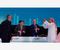 الشرق