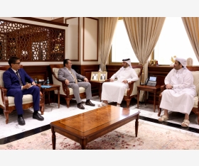 سعادة السيد عبدالله بن حمد بن عبدالله العطية، وزير البلدية، يلتقي سعادة السيد أرمان إيساغالييف، سفير جمهورية كازاخستان لدى الدولة 