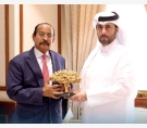 وزير البلدية يجتمع مع السفير الإريتري