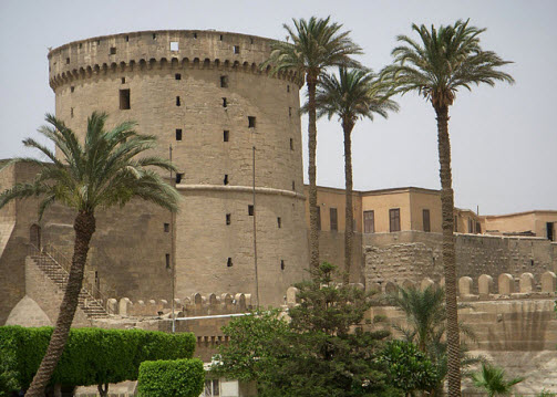 الشرق