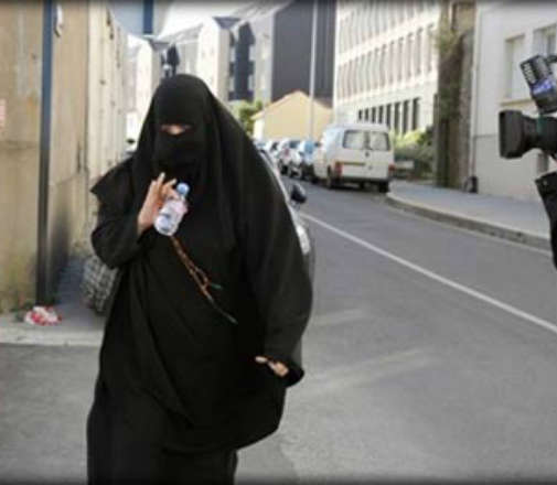 الشرق