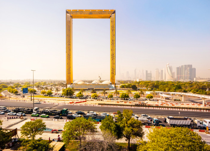 الشرق