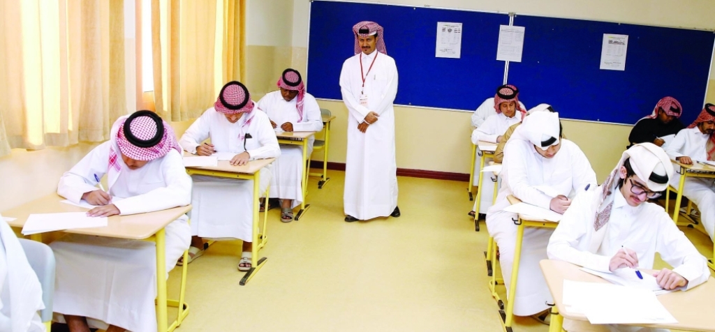                                         إحدى قاعات الامتحانات                                    