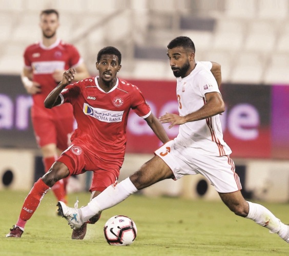 احدى مباريات ام صلال والعربي(ارشيفية)