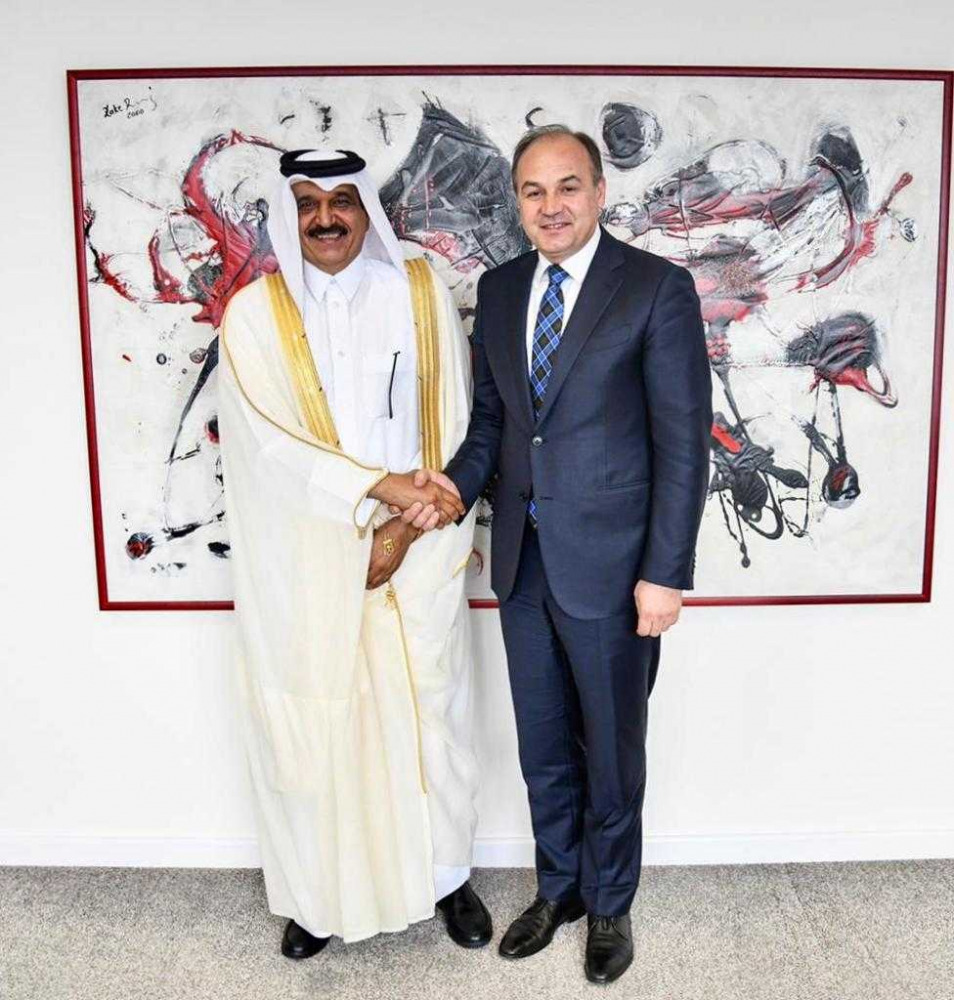 الشرق