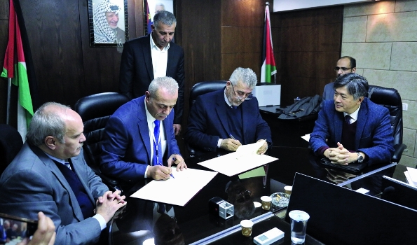 خلال توقيع المذكرة