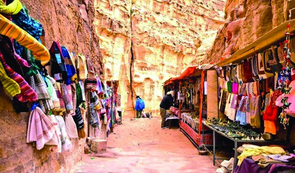 سوق شعبي في الأردن