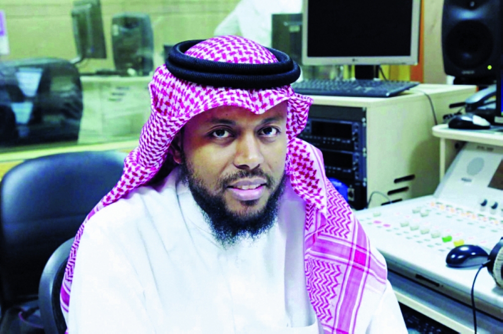 الإعلامي محمد العروسي