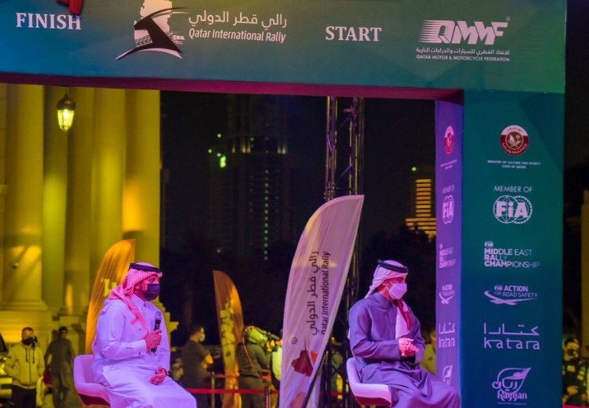الشرق