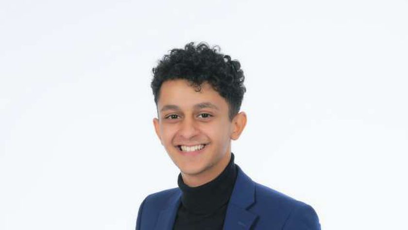 والده من شبرا ووالدته من عين شمس.. مصري "19 عاماً" يفوز بالانتخابات البرلمانية في ألمانيا