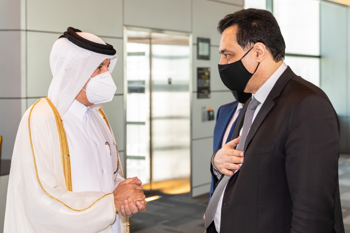 الشرق