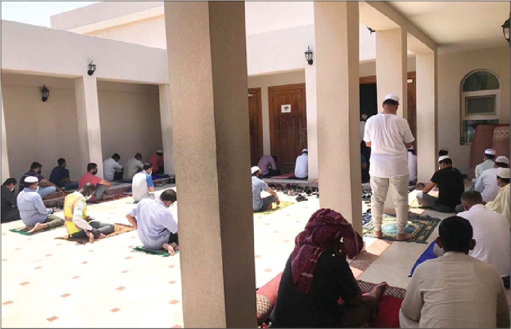 التزام كامل بالإجراءات الاحترازية في صلاة الجمعة