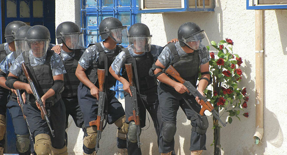 70 مليون دينار عراقي مقابل عدم نشر الصور!.. القبض على شاب ابتز 22 فتاة بصورهنّ جنوب العراق