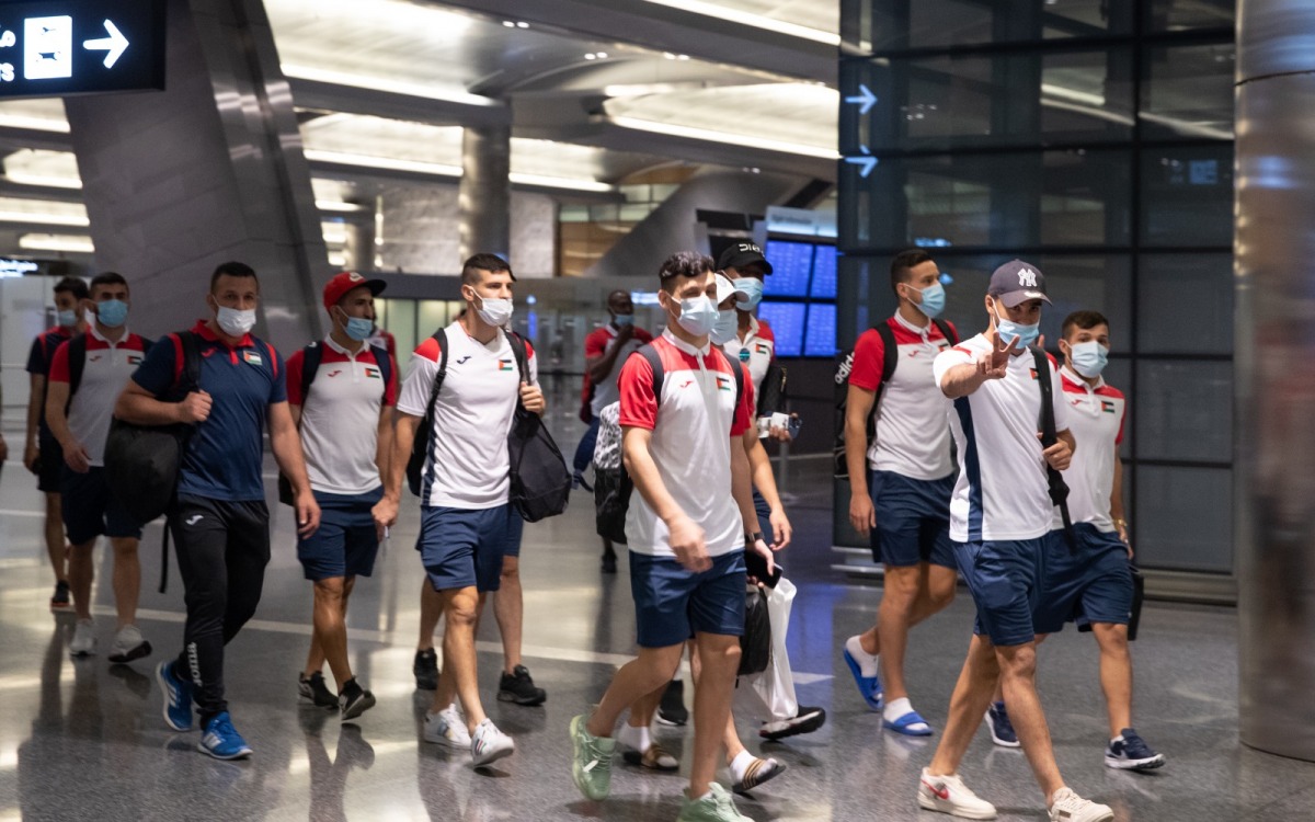 منتخب فلسطين يصل الدوحة لملاقاة جزر القمر في تصفيات كأس العرب "قطر 2021"