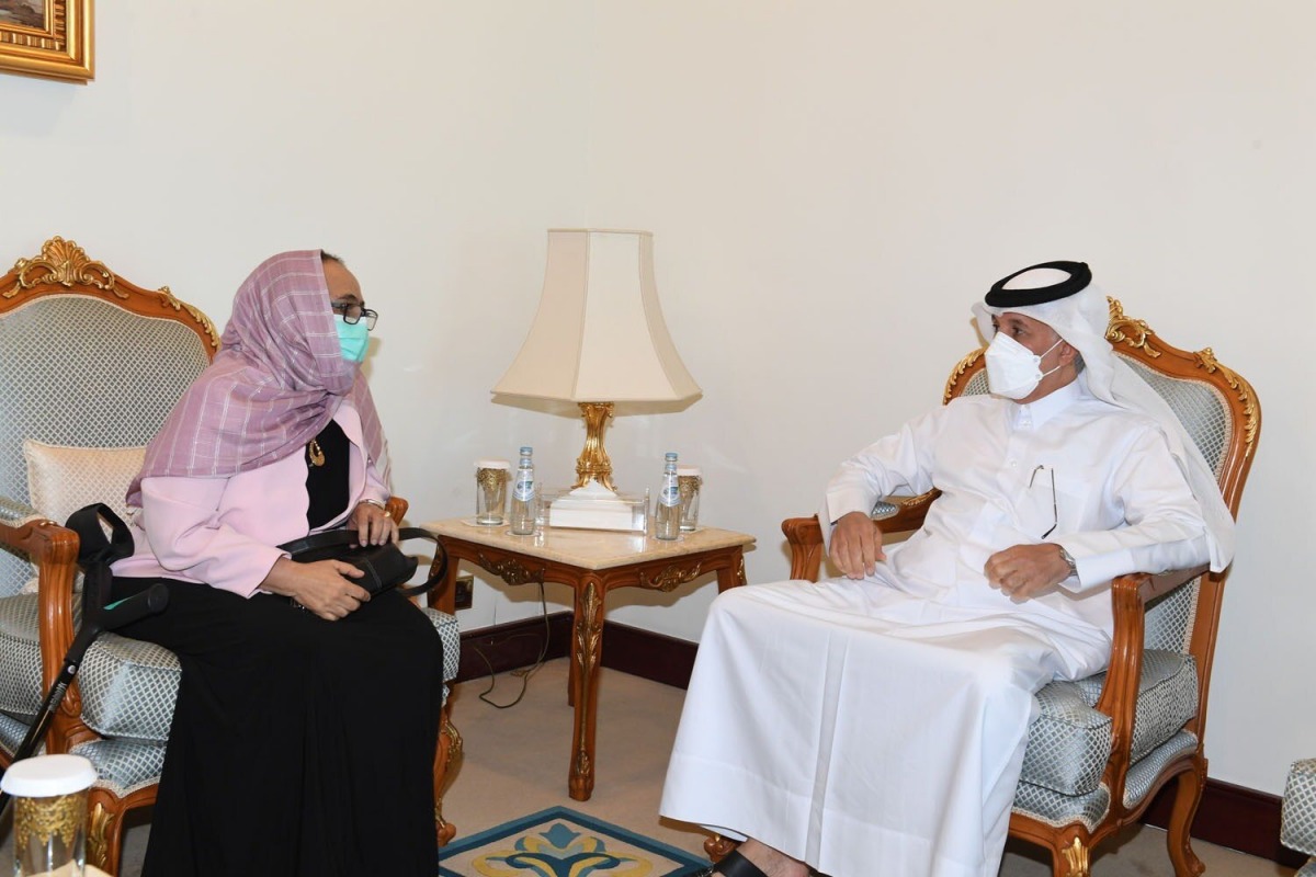 الشرق