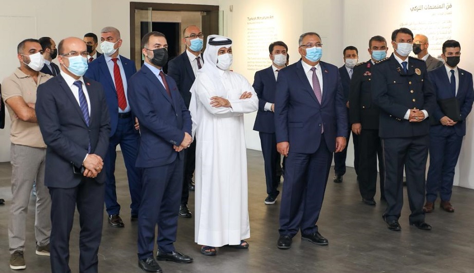الشرق