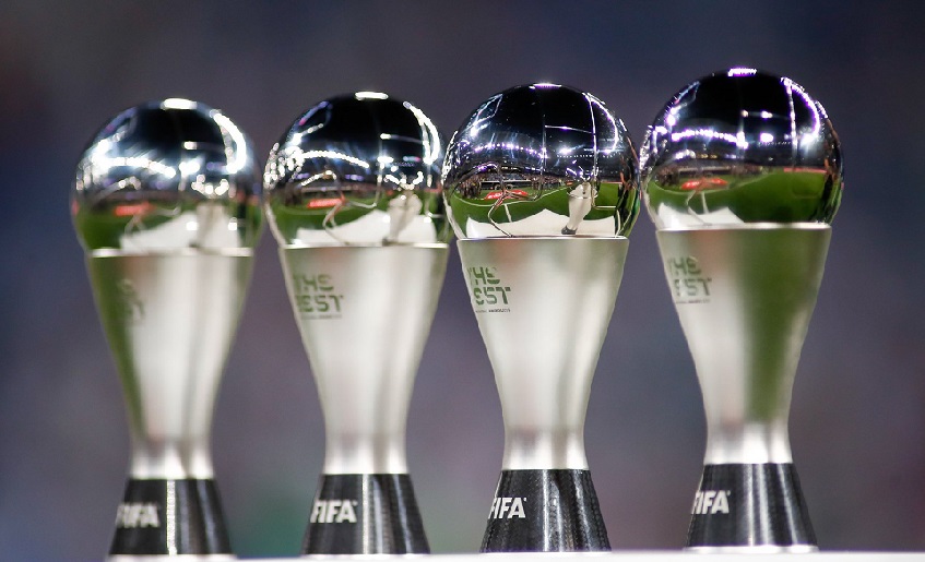 الفيفا يقيم حفل جوائز الأفضل لموسم 2020 - 2021 يناير المقبل