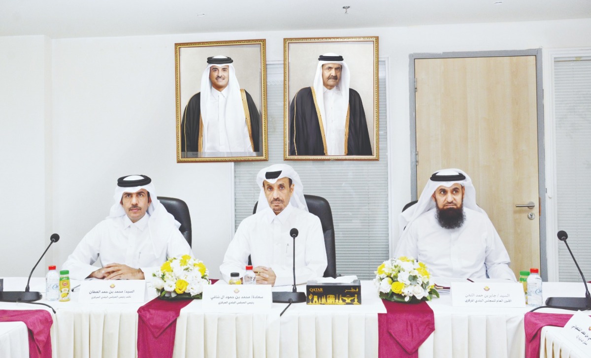 أسوة بما تم في منطقة النخش.. البلدي: دراسة تخصيص أرض في الشمال كبديل للعزب الجوالة