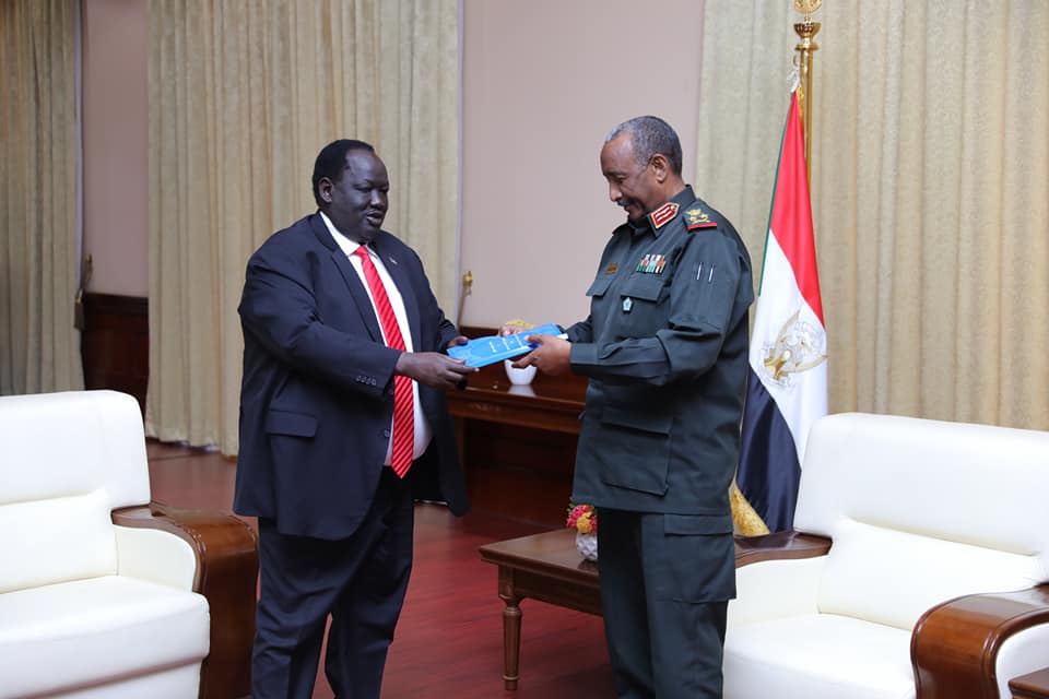 الخرطوم وجوبا تبحثان ملفات التعاون الثنائي وفتح المعابر الحدودية