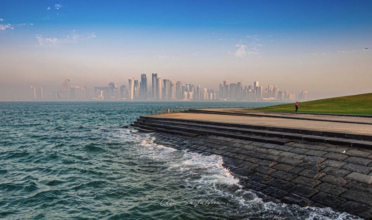 الشرق