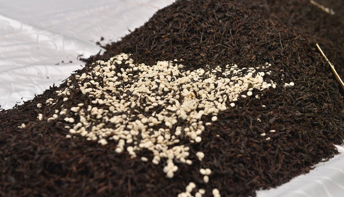 مخبأة بالشاي وتم استعادتها من البحر.. لبنان يكشف تفاصيل ضبط شحنة كبتاغون كانت متجهة إلى الخليج