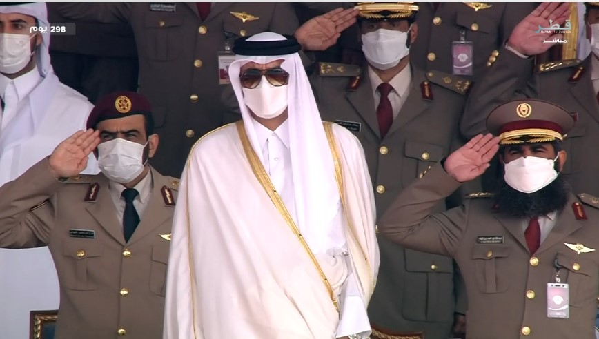 صاحب السمو يرعى حفل تخريج الدفعة الـ17 من خريجي كلية أحمد بن محمد العسكرية