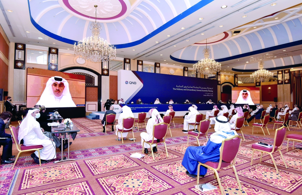 الشرق