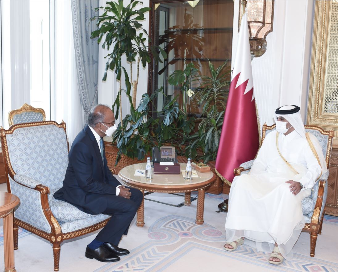 الشرق