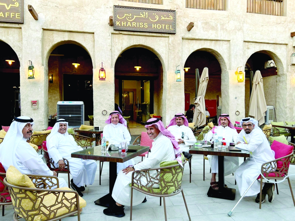 الشرق