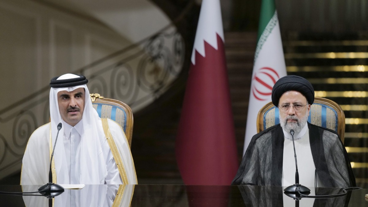 الشرق