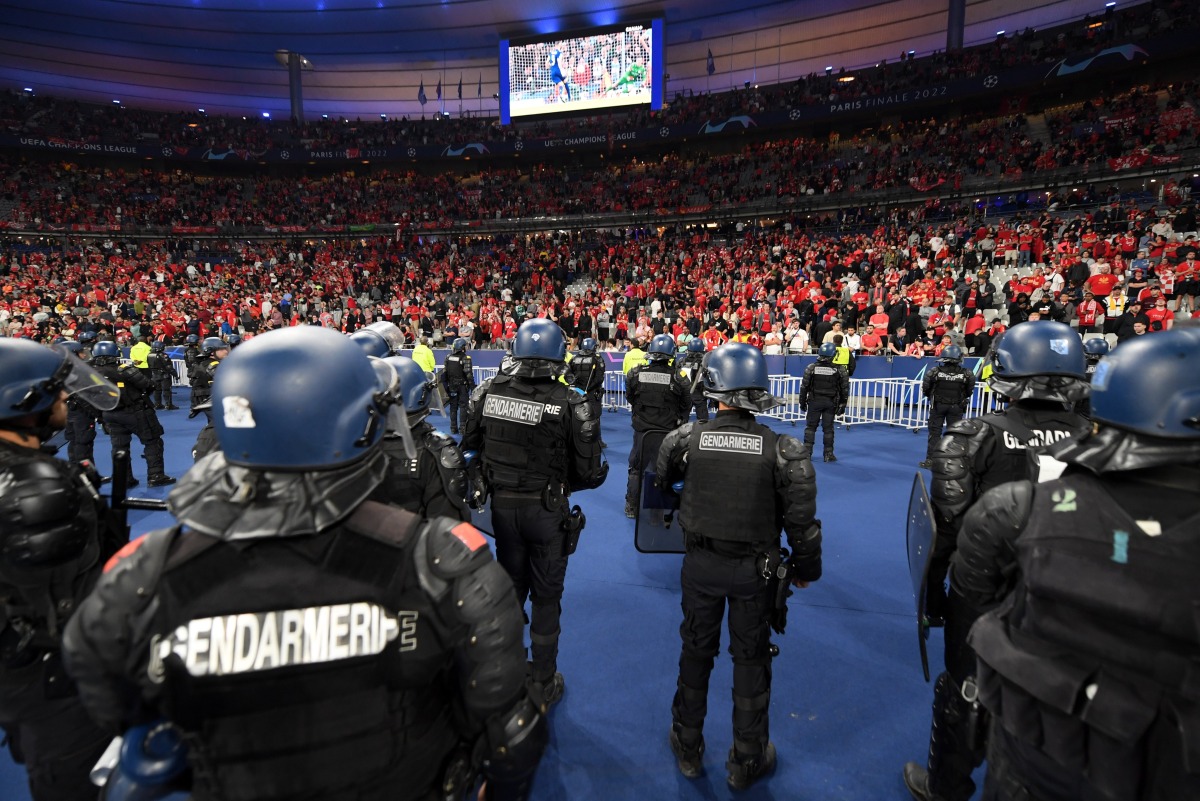 ليفربول يطلب التحقيق في فوضى النهائي.. وشرطة ميرسيسايد: الجمهور تصرف بطريقة نموذجية