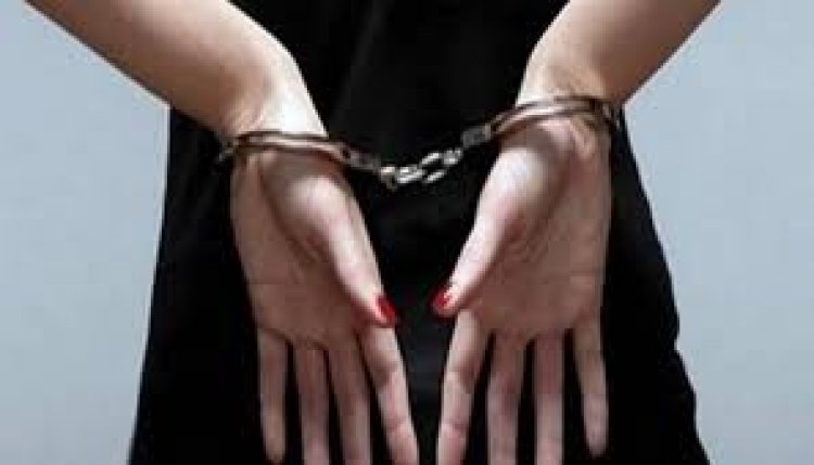 سيدة تتجرد من مشاعر الأمومة وتخنق طفليها حتى الموت في الأردن