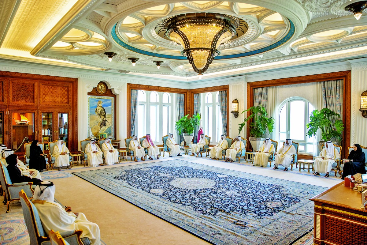 الشرق