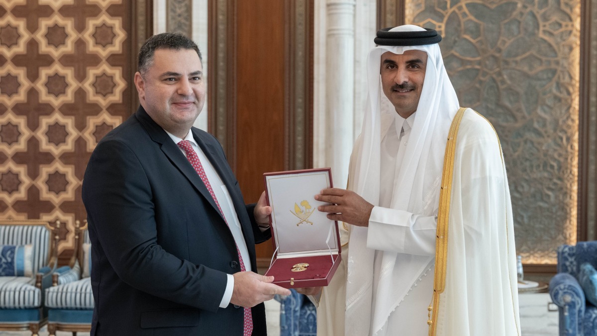 الشرق