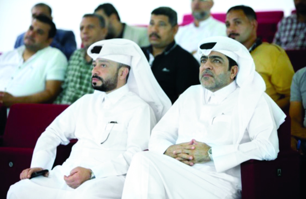 الشرق