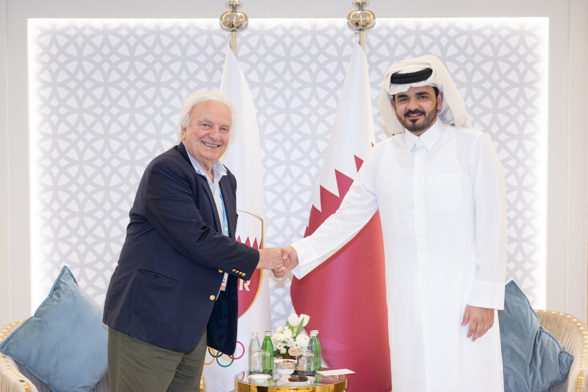 الشرق