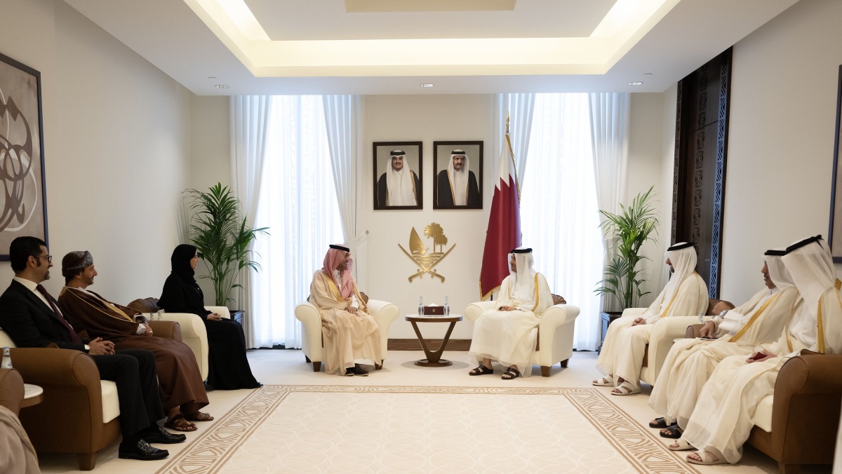 الشرق