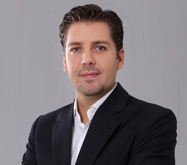 السيد سامي مأمون المدير العام لمجموعة وكالة الخدمات الطبية والطارئة في قطر
