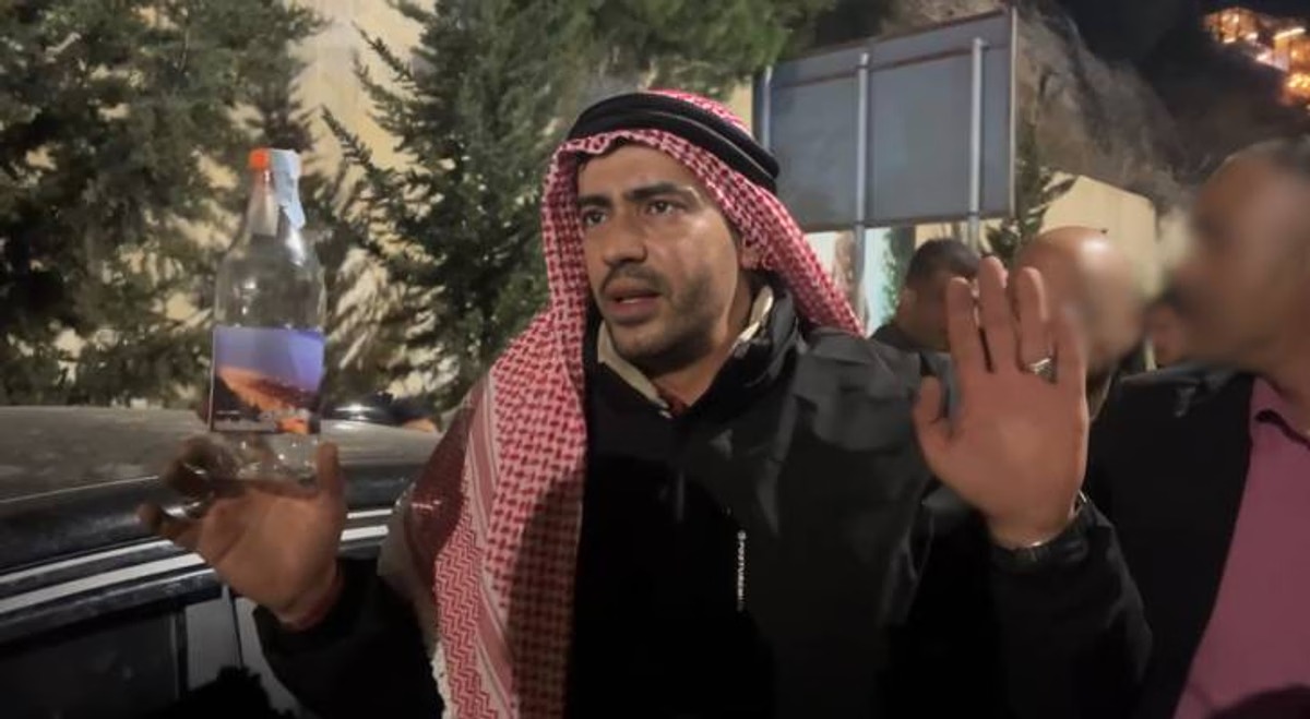 الشرق