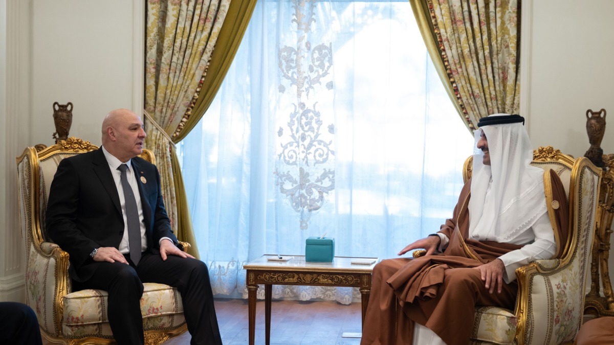 الشرق