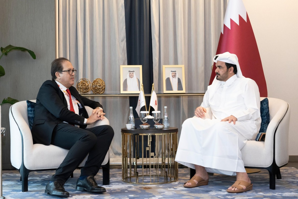 الشرق