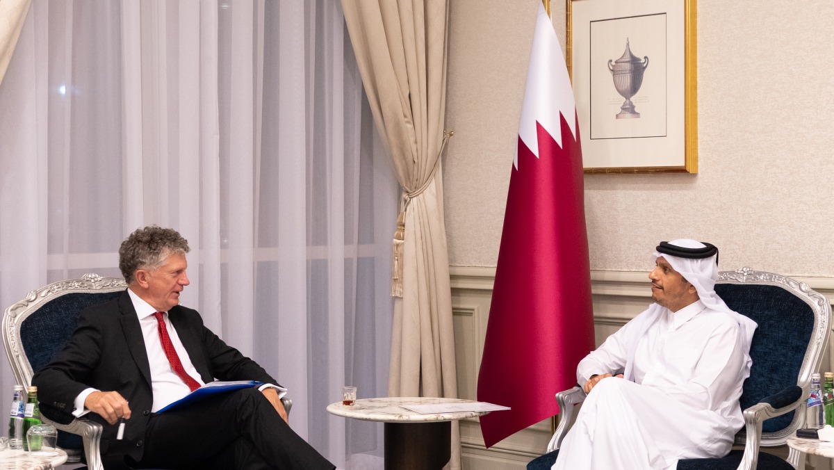 الشرق