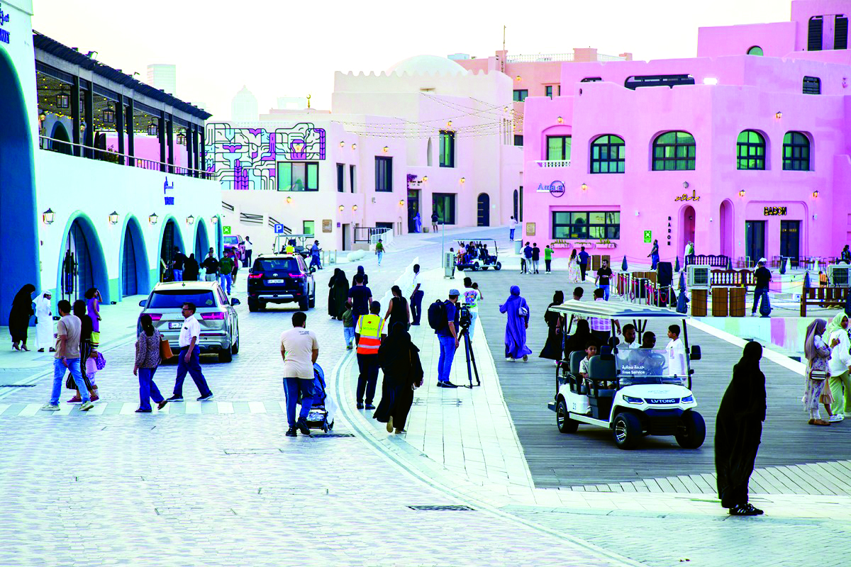 الشرق