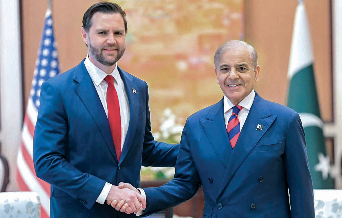 انطلاق مفاوضات أمريكا وإيران في باكستان