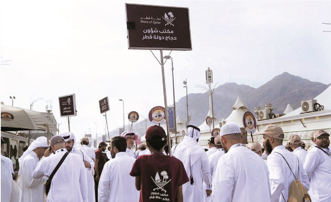 أول فوج من حجاج قطر يغادر إلى السعودية 21 مايو
