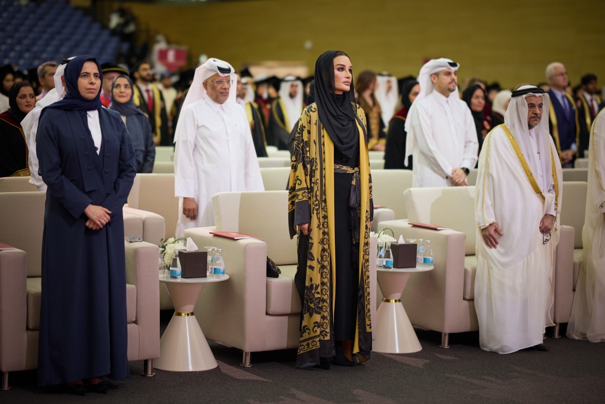 صاحبة السمو تشهد حفل تخريج الدفعة التاسعة والأربعين من خريجي القطاع الصحي بجامعة قطر