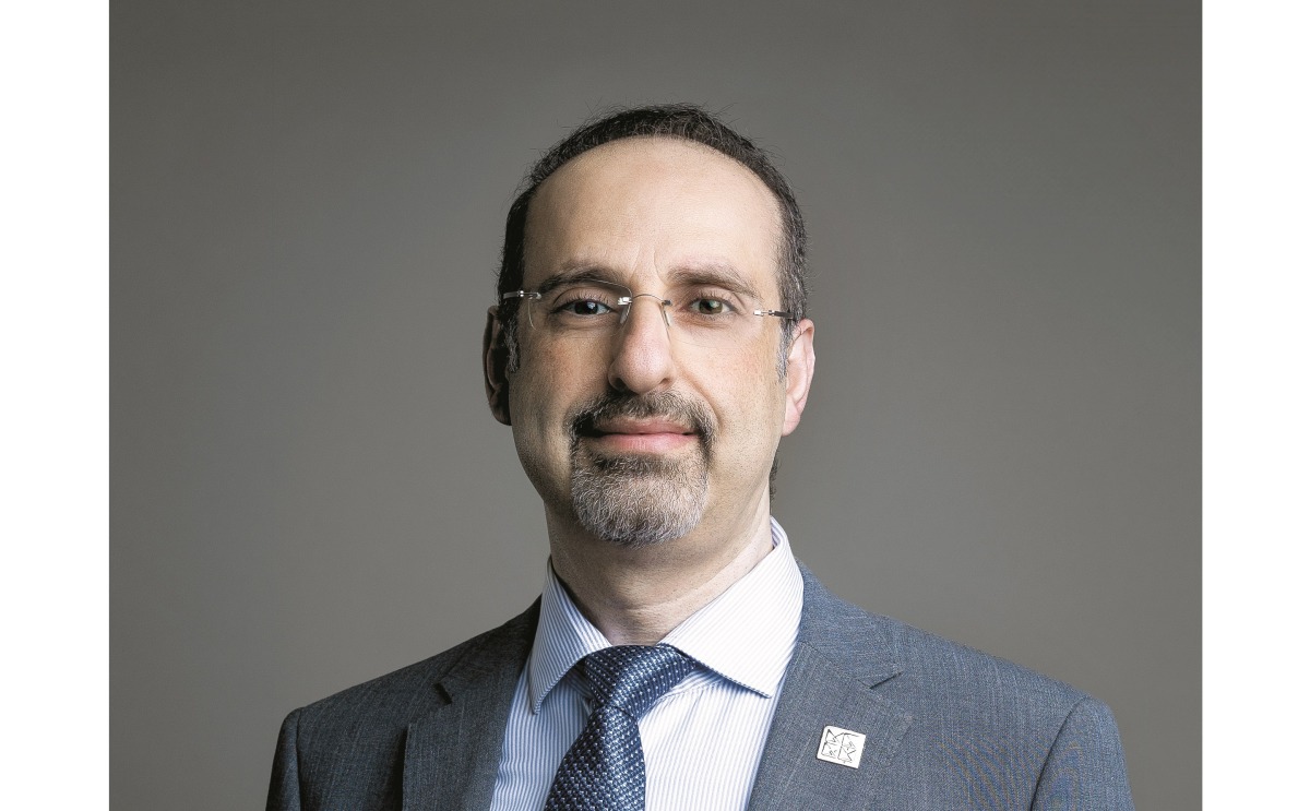 د. ريان علي رئيس كرسي اليونسكو في التقنيات الرقمية بجامعة حمد لـ 