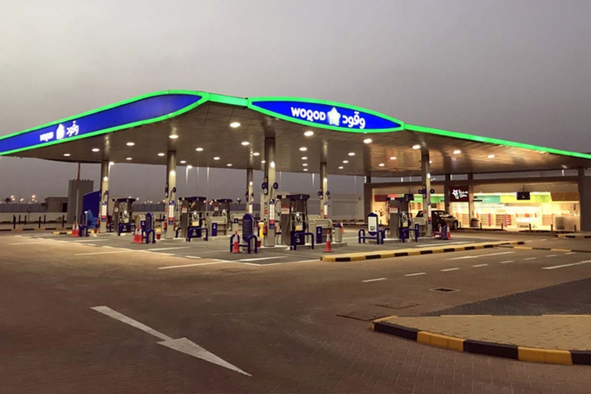 بعد مطالبات على منصات التواصل.. وقود تضيف تدابير لحماية العاملين بالمحطات من حرارة الصيف