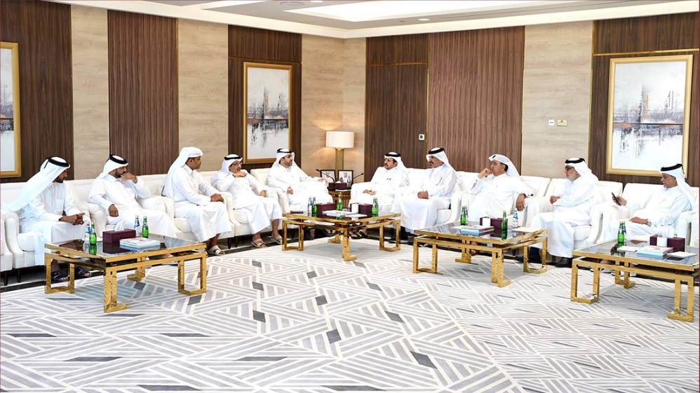الهيئة العامة لتنظيم القطاع العقاري وغرفة قطر تستعرضان سبل د